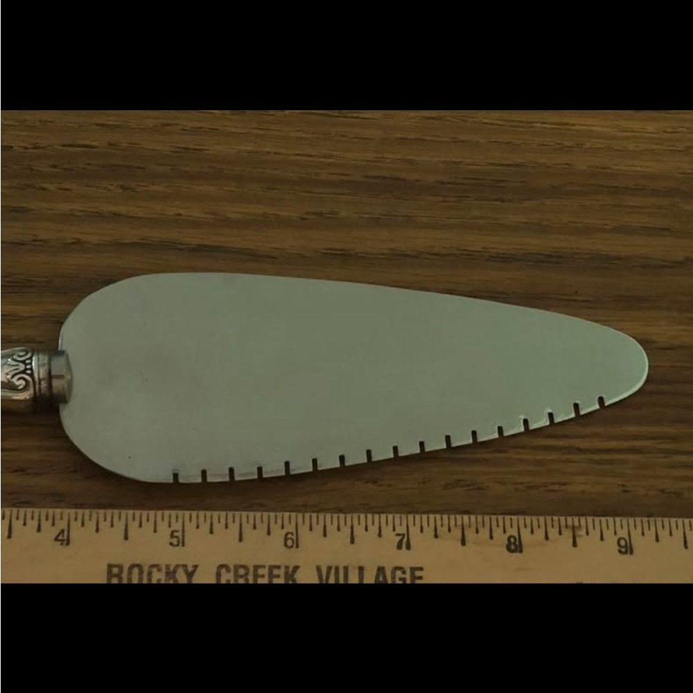 Silver Cake Server - Picture 8 of 8